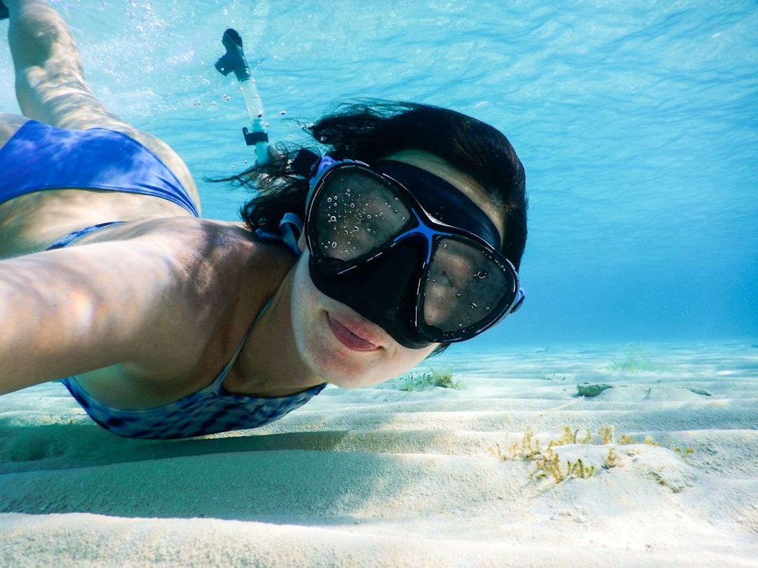 mejor cala para snorkel ibiza